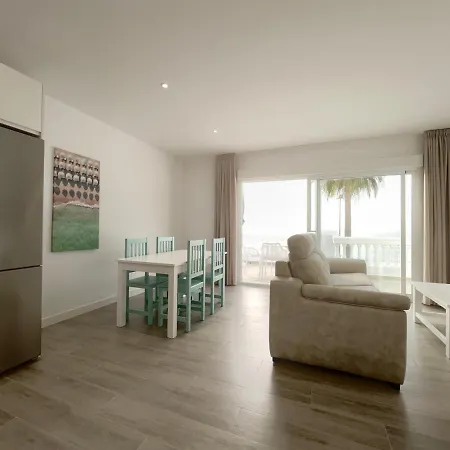 佩拉码头公寓 内尔哈